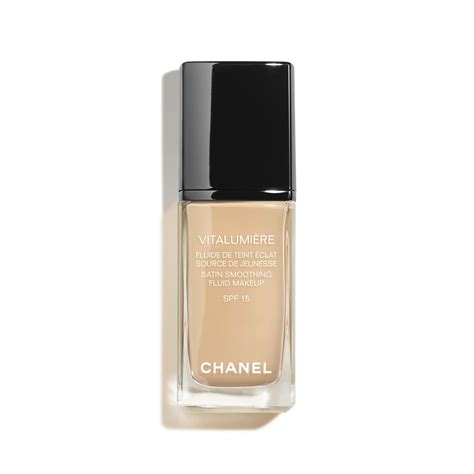 chanel vitalumiere satin fluid make-up|best Chanel foundation.